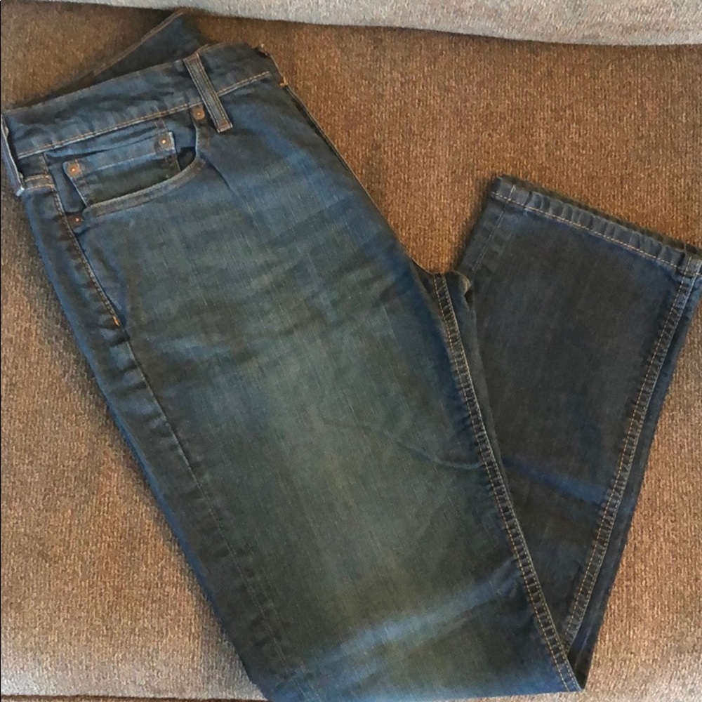 Men’s Levi’s 32x32 jeans 541 fit
